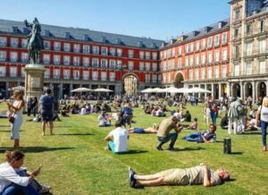 Screenshot_20230710_231945_Samsung Internet