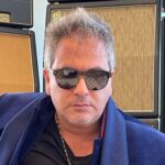 Edu Cristófaro, el mayor coleccionista de guitarras Gibson del mundo